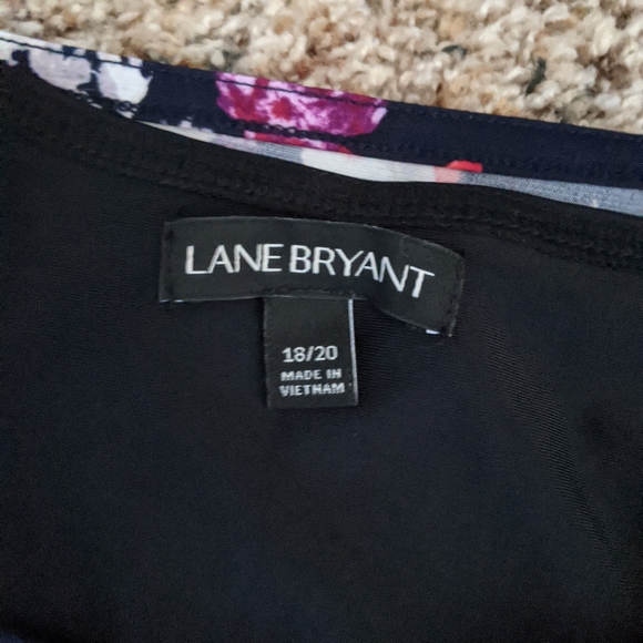 (Lane Bryant) Blue Floral Diagonal Blouse 18/20 - Picture 3 of 10